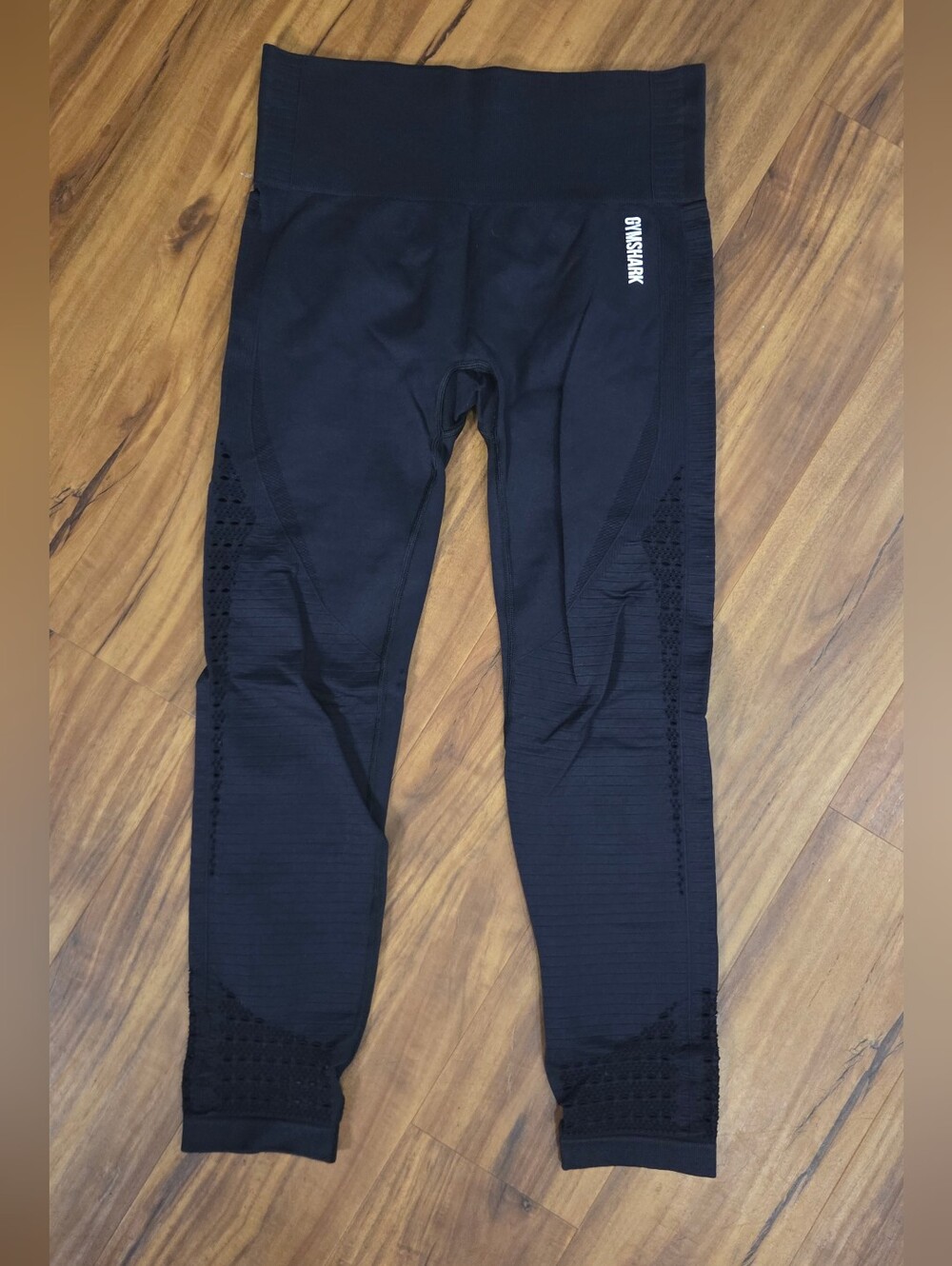 Gymshark Black Seamless High-Waisted Workout Leggings – Women’s Size Large
